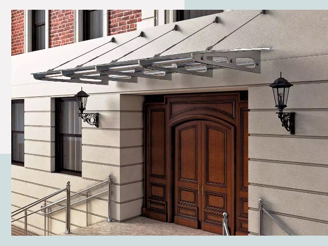 Металлические козырьки от 617 руб. в Камышине