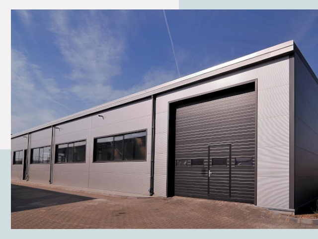 Быстровозводимые склады от СтальСтрой-Кмш по цене 617 руб.