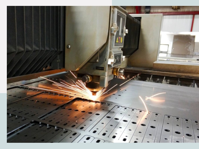 Лазерная резка металла в Камышине от 617 руб.